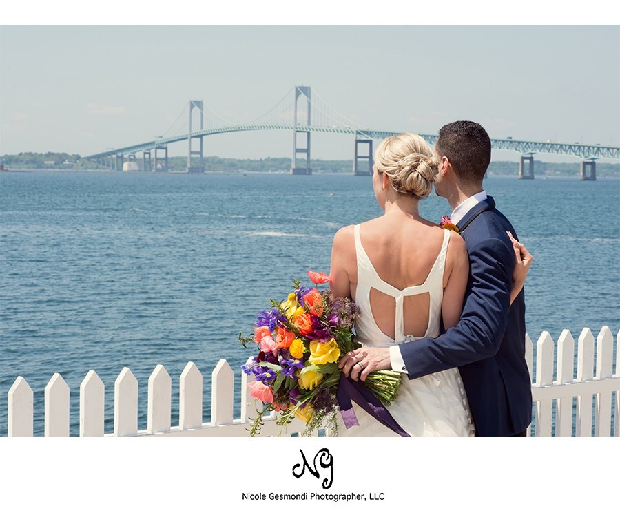 bride and groom newport bridge RI