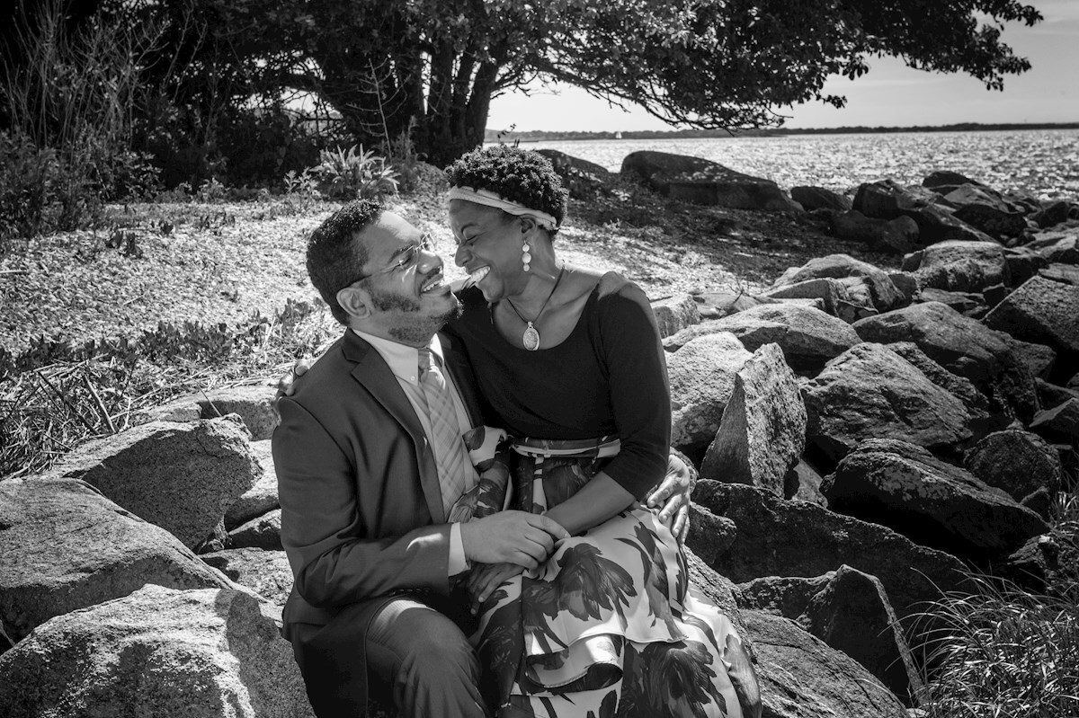 black and white engagement photos black and white engagement photos